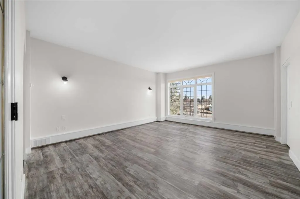 505 Canyon Meadows Drive SW #602