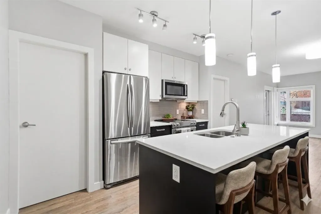 1720 10 Street SW #107