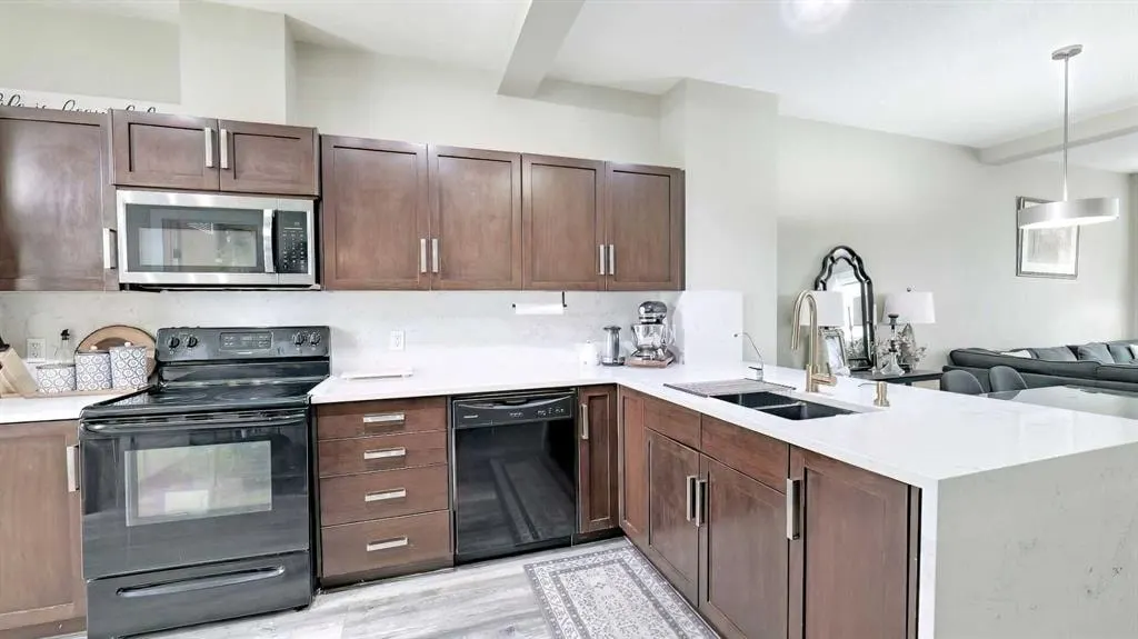 54 New Brighton Point SE