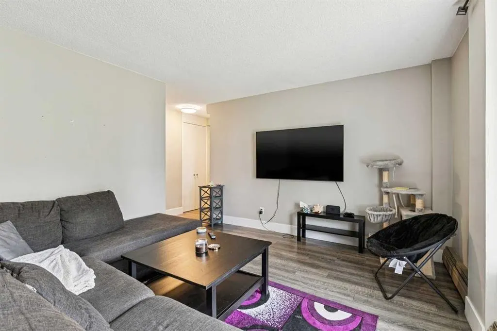 315 Heritage Drive SE #208