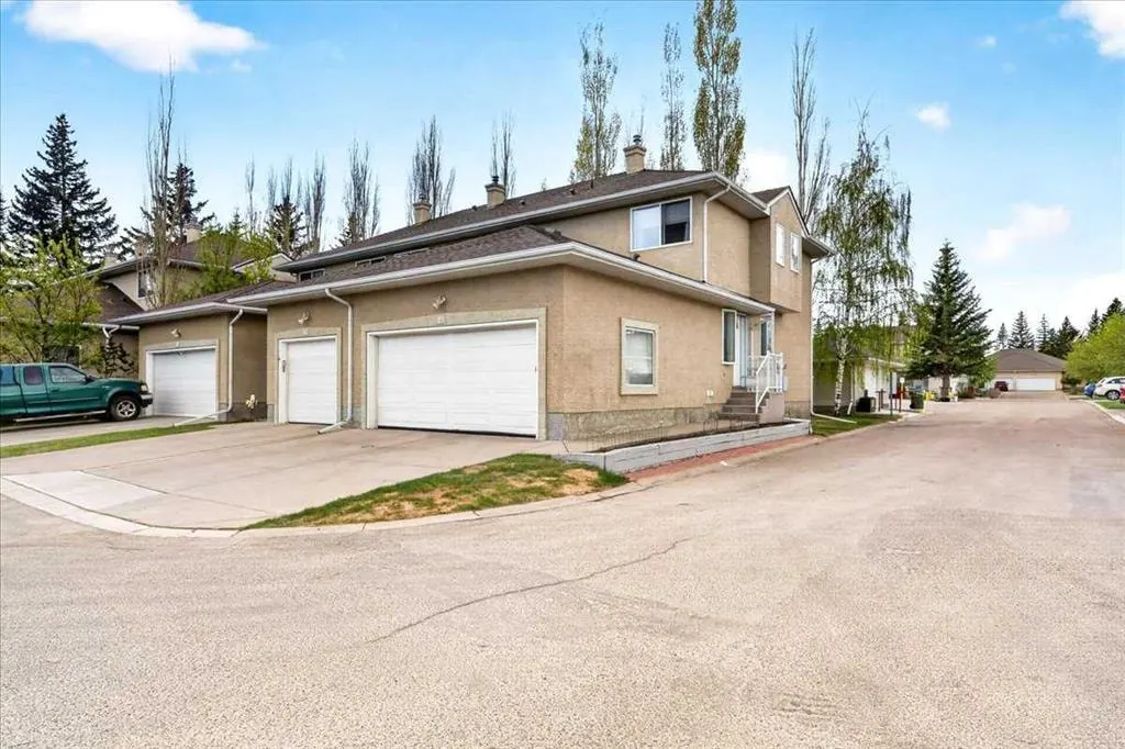 15 Cedarview Mews SW