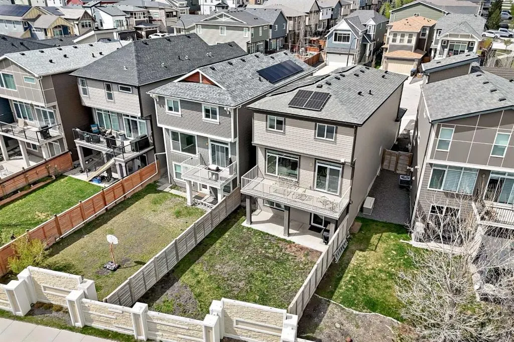 39 Sage Bluff Mews NW