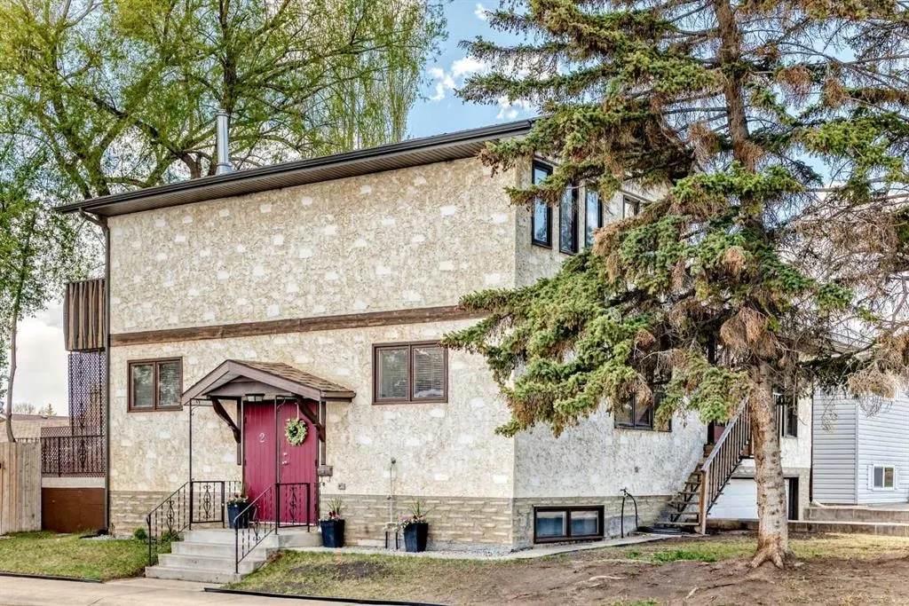 2 Nichols Crescent