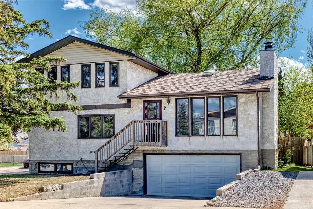 2 Nichols Crescent