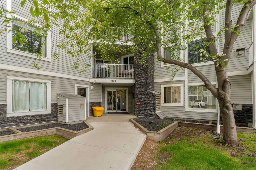 1307 Valleyview Park SE #307