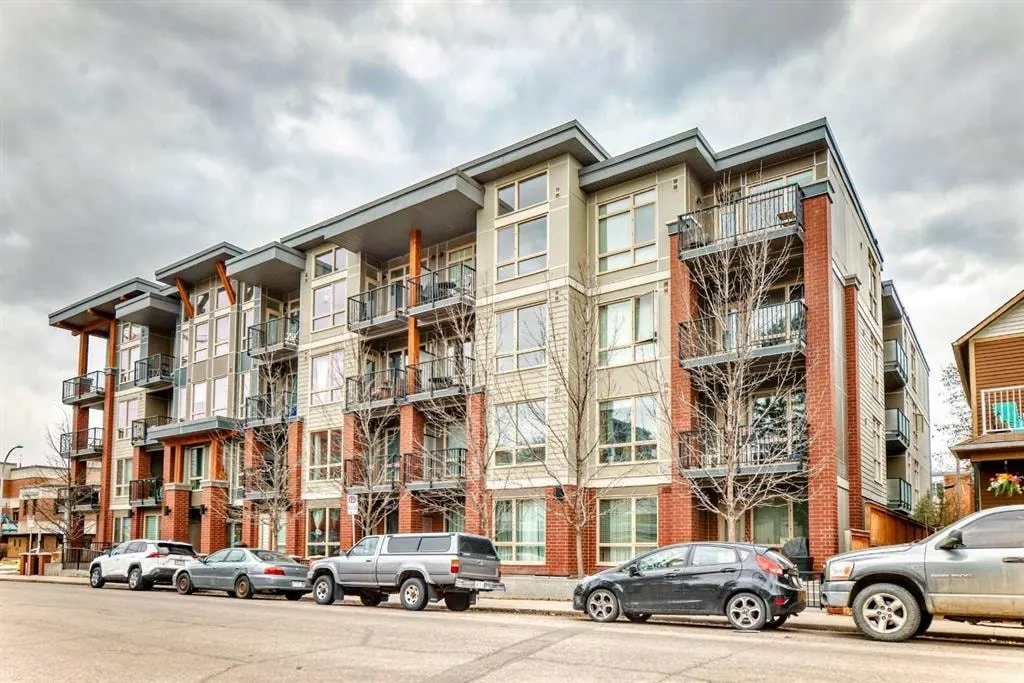 305 18 Avenue SW #430