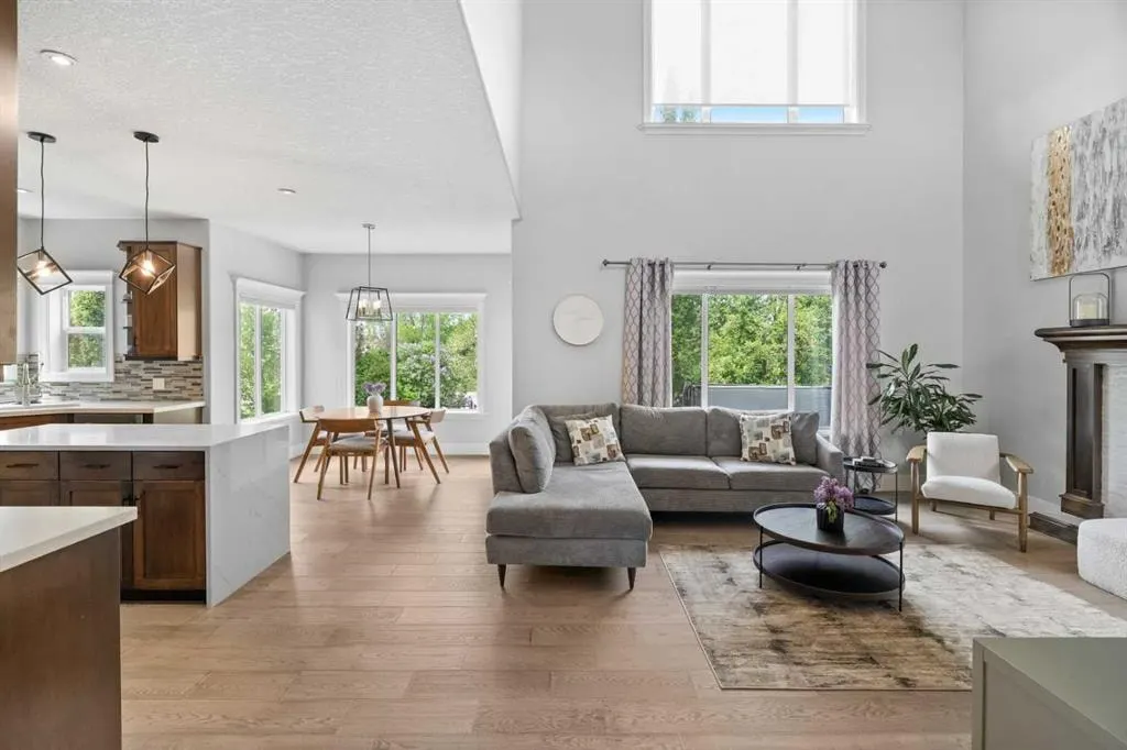 108 Coopers Grove SW
