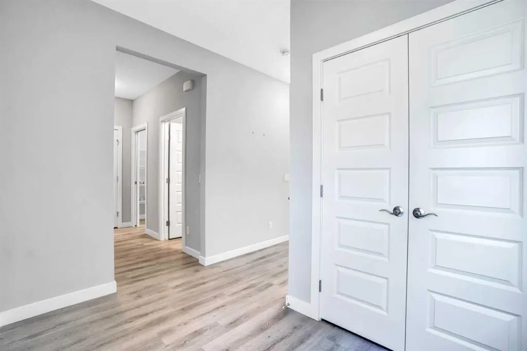 14 Evansfield Green NW