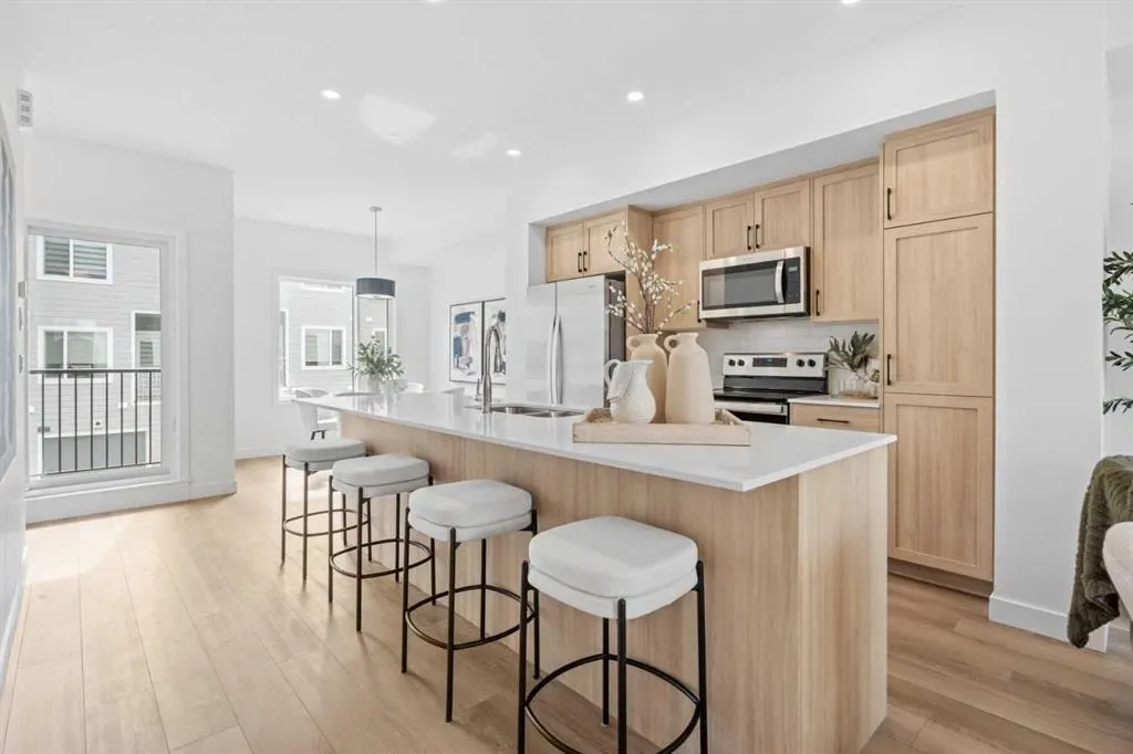 25 Wildwoods Court SW #1007