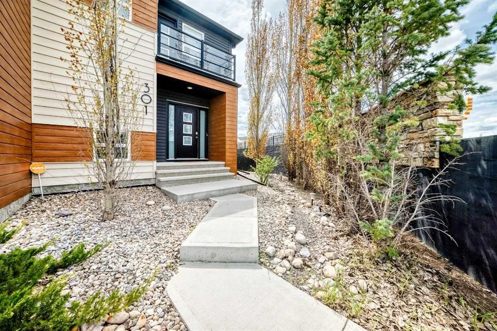 301 Midtown Gate SW
