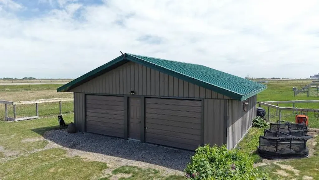 265061 A HWY 785