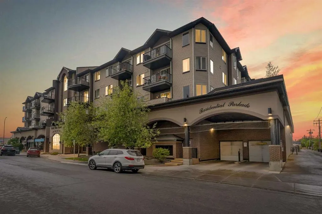 1727 54 Street SE #401