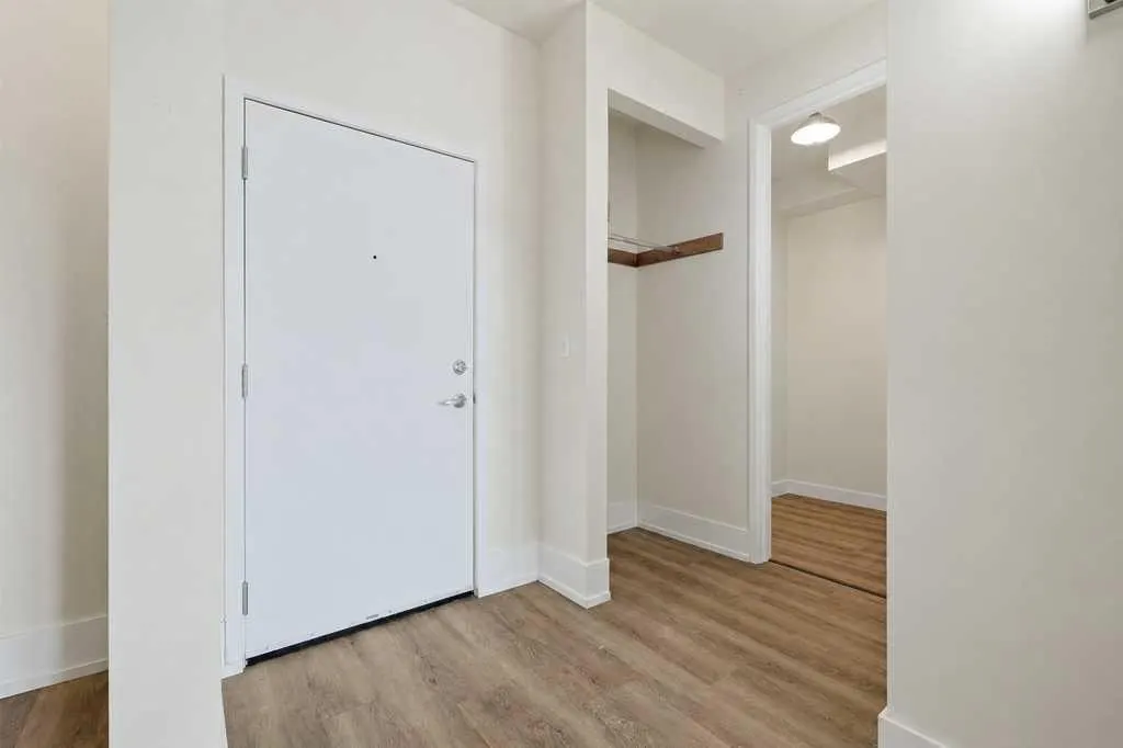 205 Riverfront Avenue SW #606