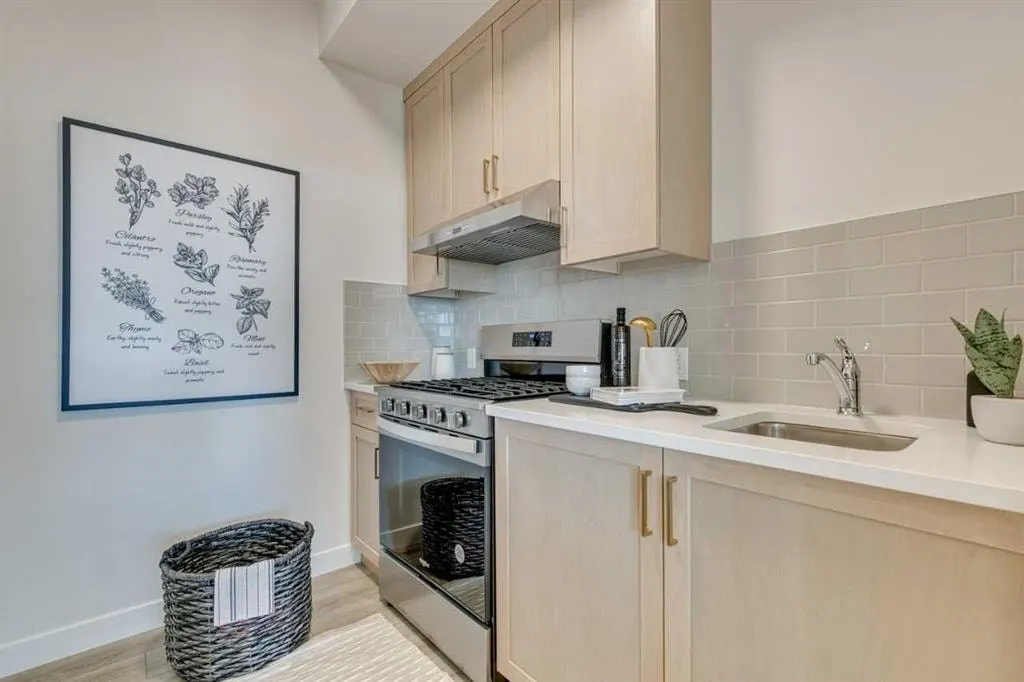 65 Sora Gardens SE