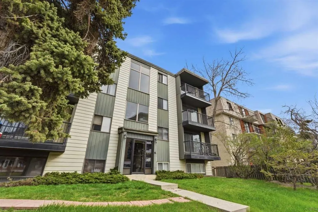 2734 17 Avenue SW #202