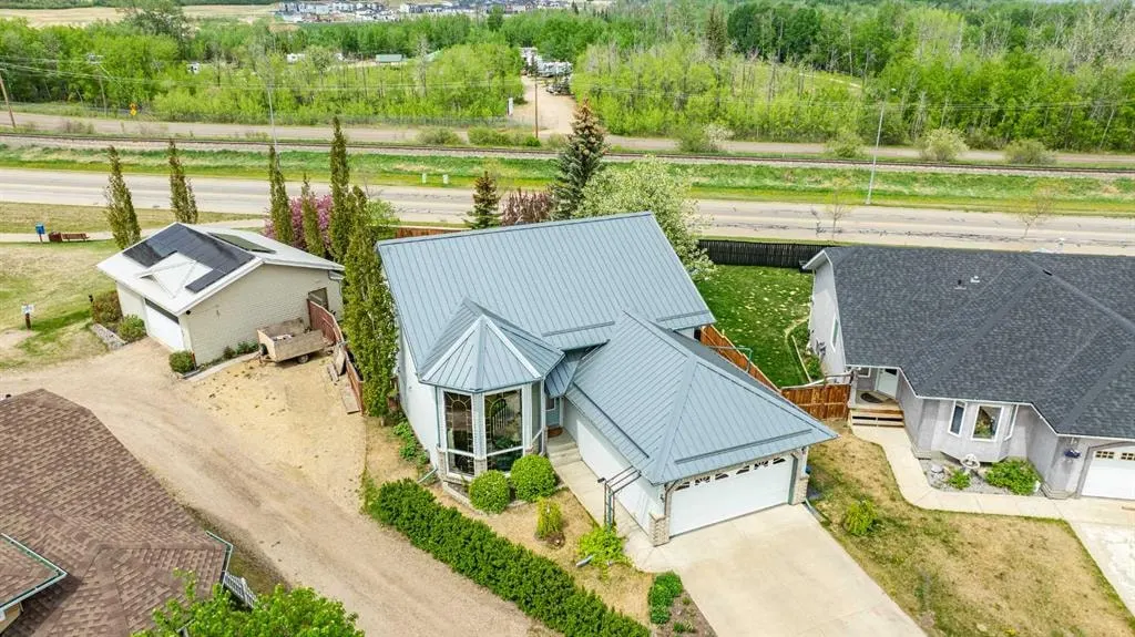 25 Fern Glade Crescent