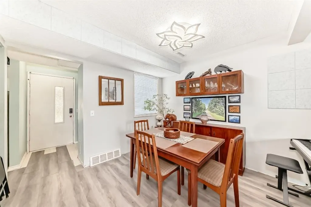 2520 Palliser Drive SW #409