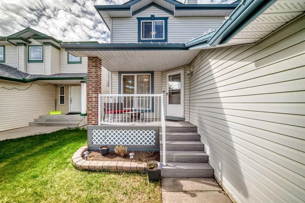 327 Hidden Ranch Circle NW