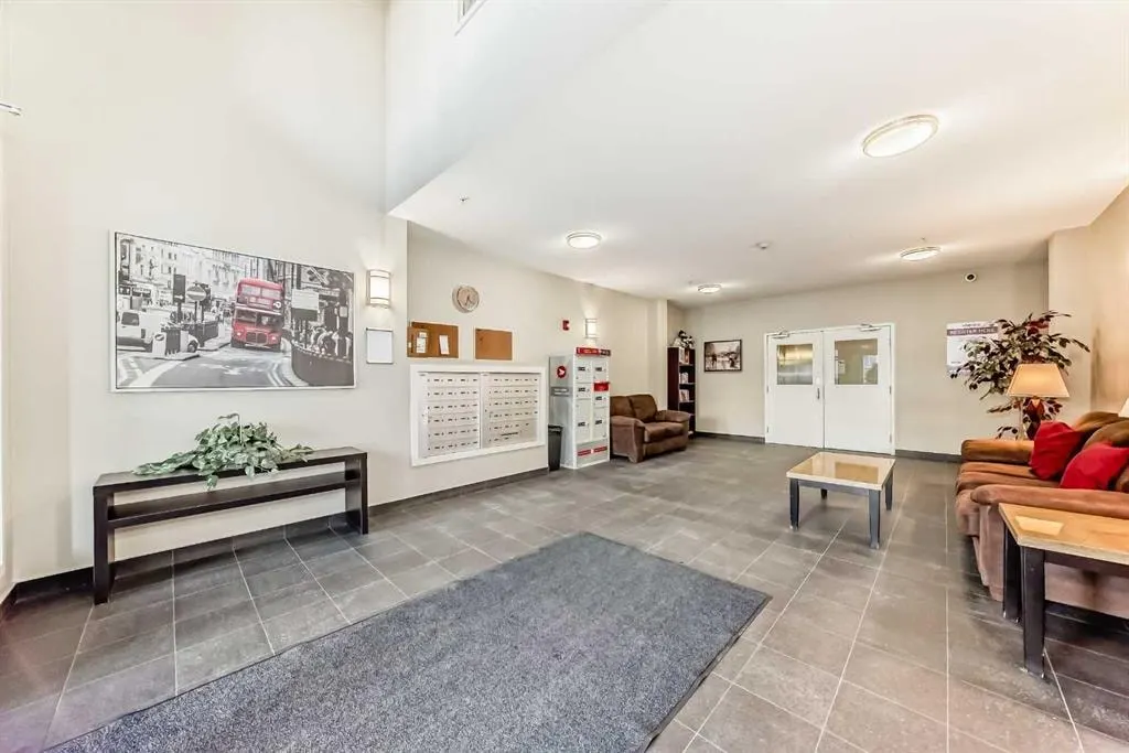 10 Auburn Bay Link SE #103