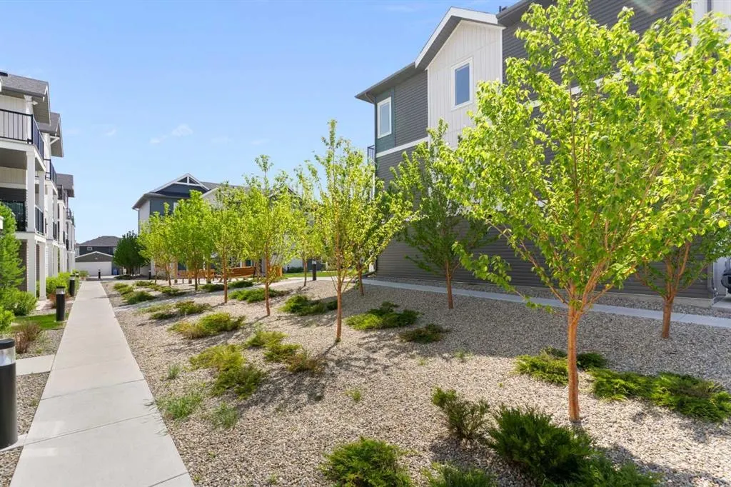 24 Rivercrest Drive #401