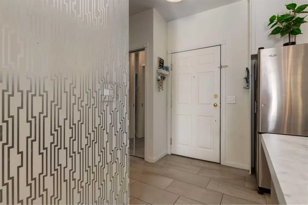 1920 14 Avenue NE #132