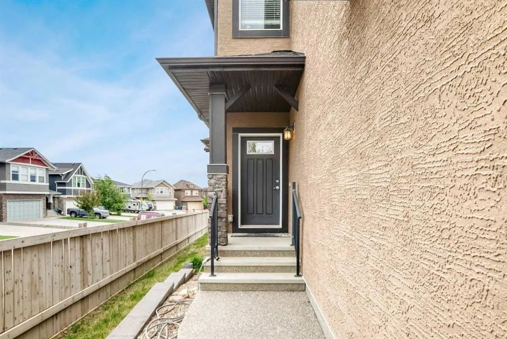 204 Evansview Road NW