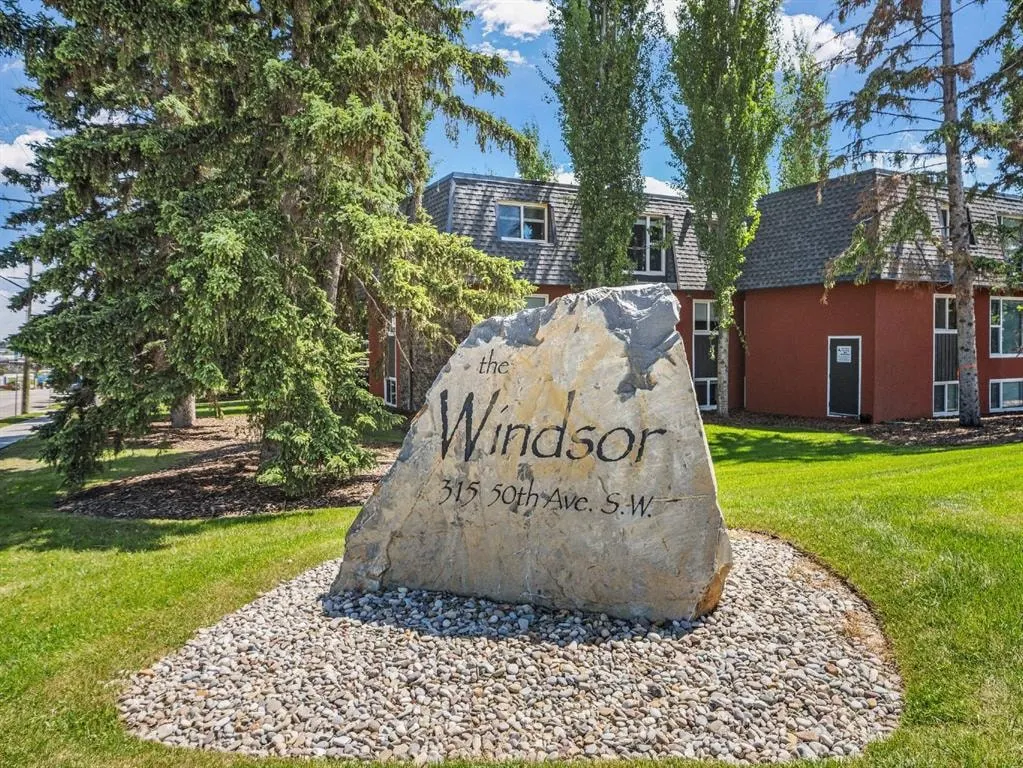 315 50 Avenue SW #109