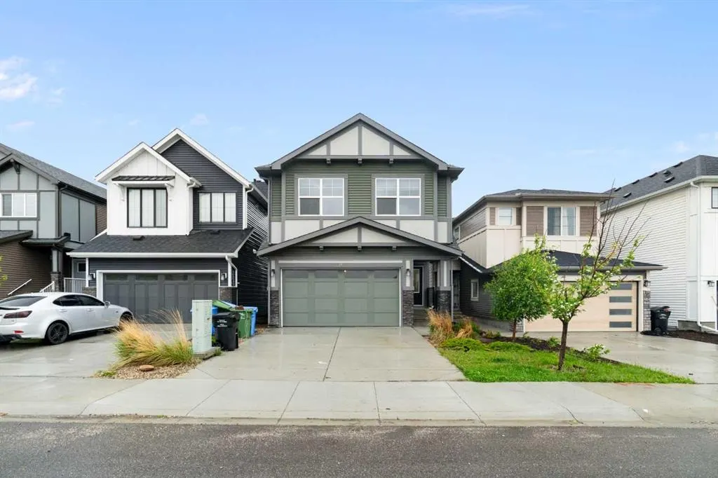 15 Homestead Close NE