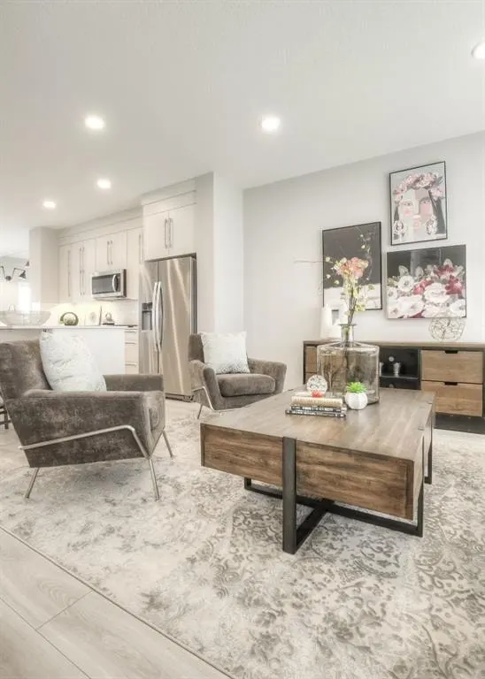 46 Rangeview Path SE