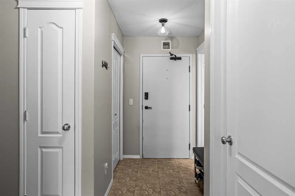 300 Palliser #111