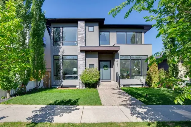 423 7A Street NE, Bridgeland/Riverside