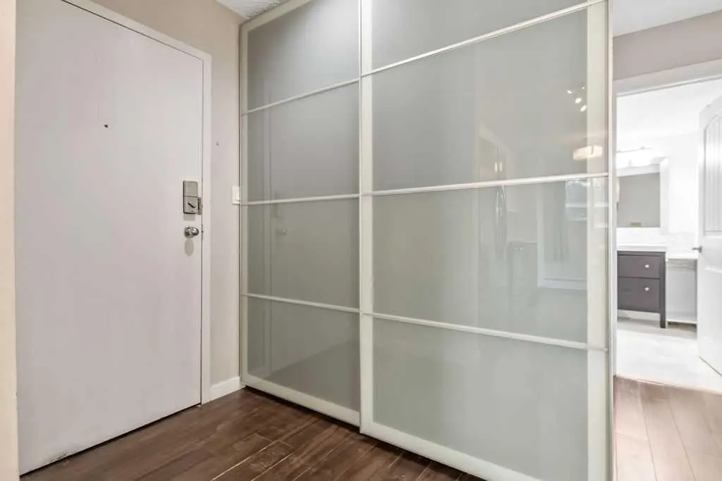 1512 16 Avenue SW #204