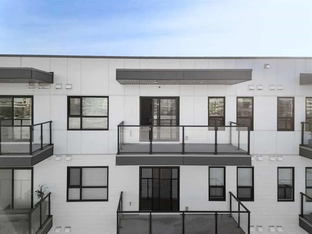 4350 Seton Drive SE #411