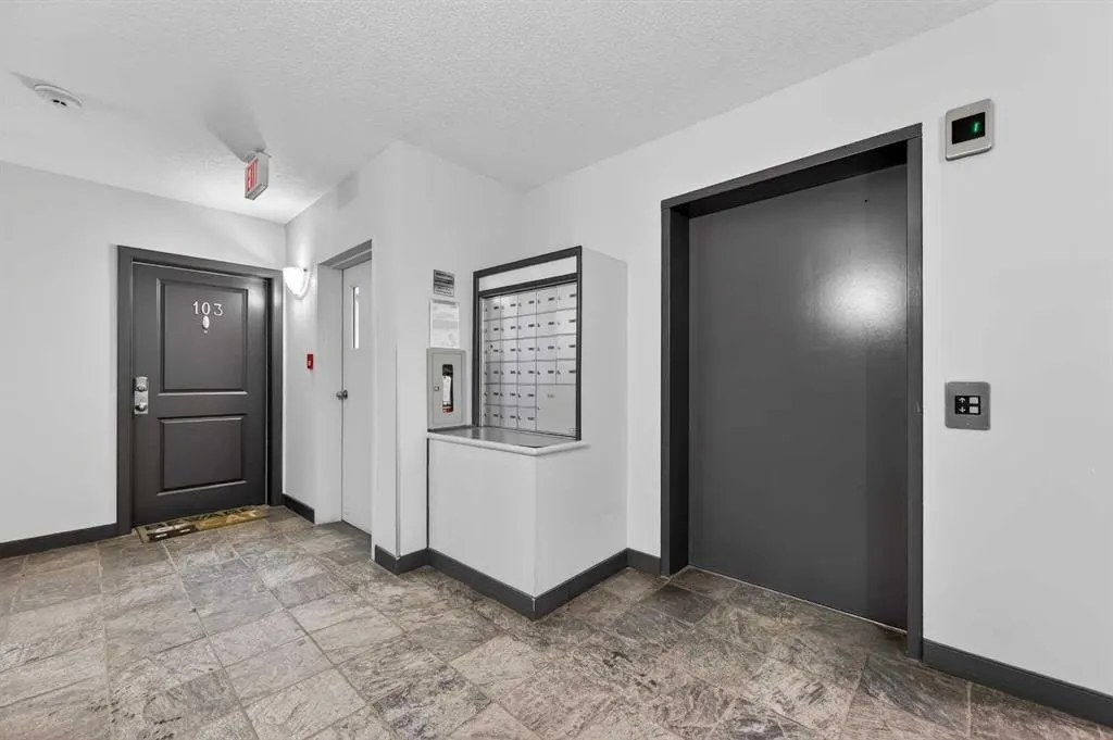 1828 14 Street SW #105