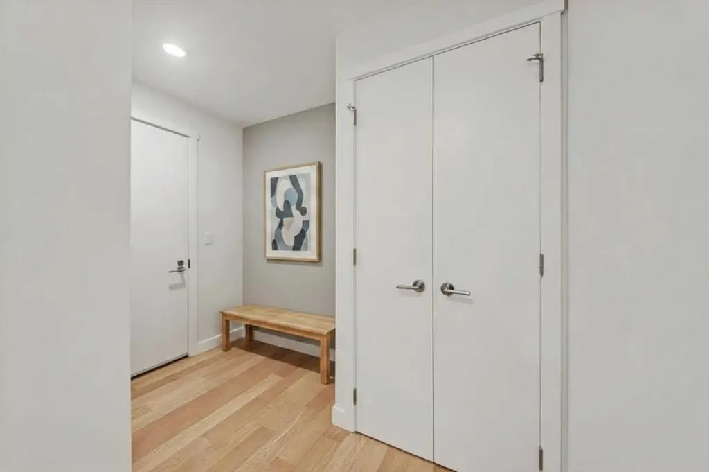 88 9 Street NE #211
