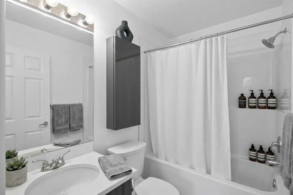 215 Legacy Boulevard SE #2313