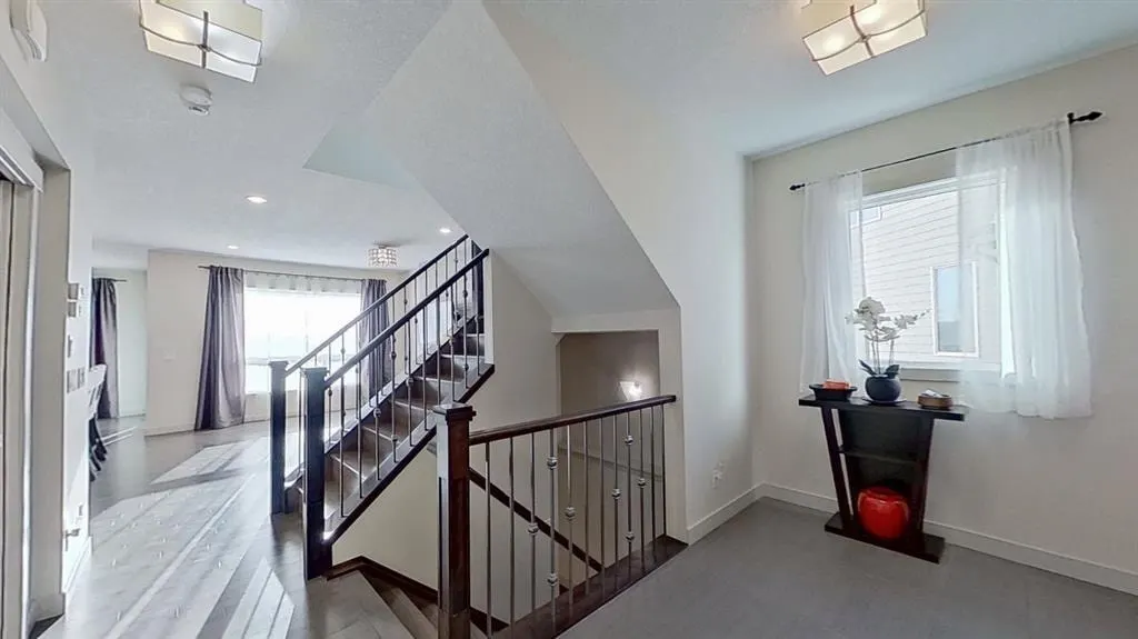 78 Cranarch View SE