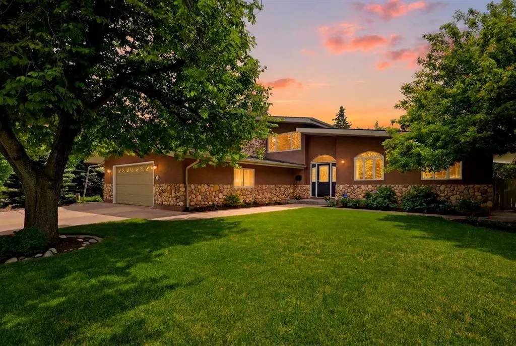 355 Willow Ridge Place SE