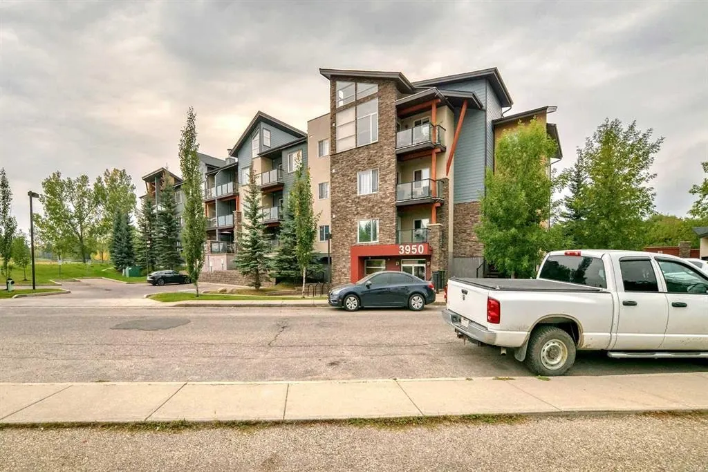 3950 46 Avenue NW #211