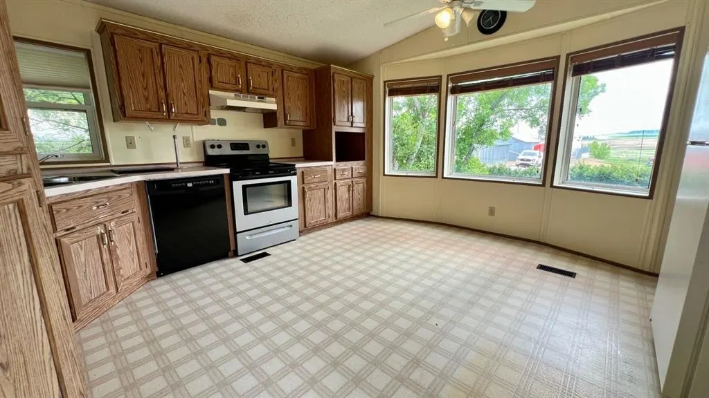 210 1st Ave W