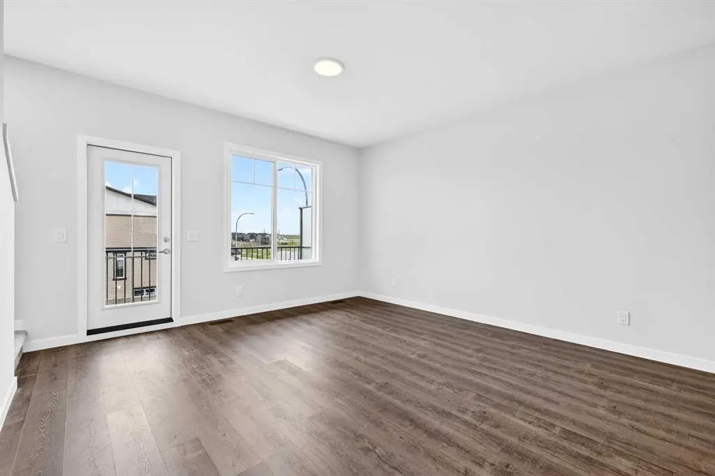 10 Hotchkiss Parade SE