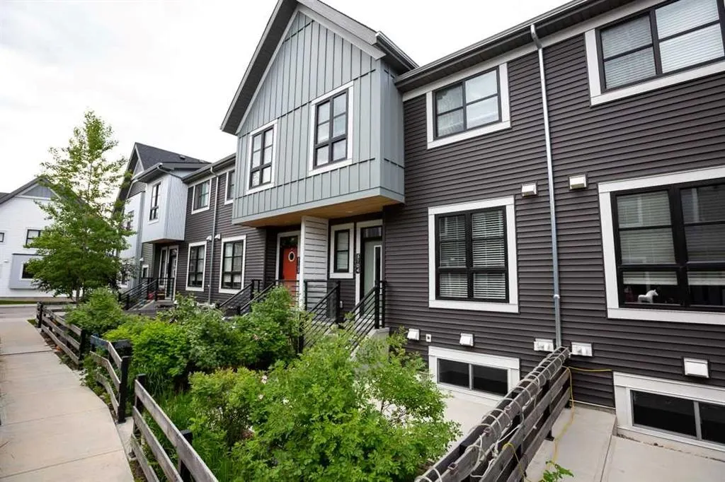 100 Walgrove Court SE #5104