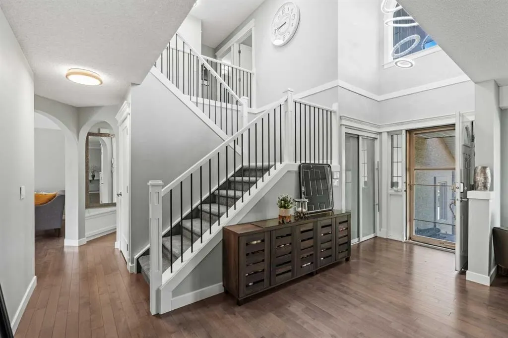 107 Edgebrook Circle NW
