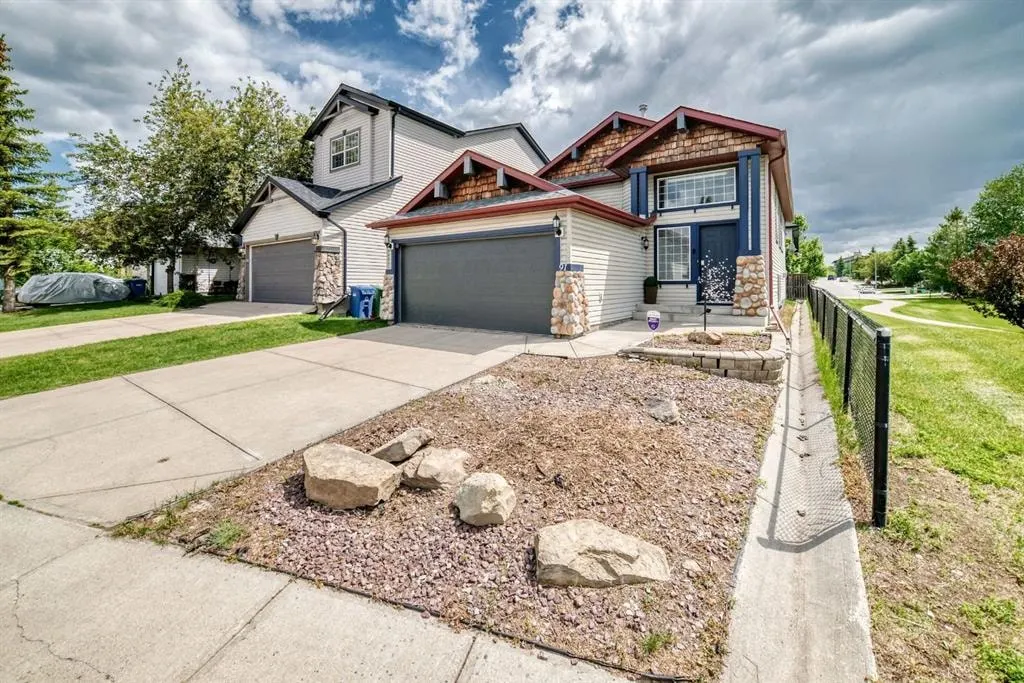 91 Panamount Gardens NW