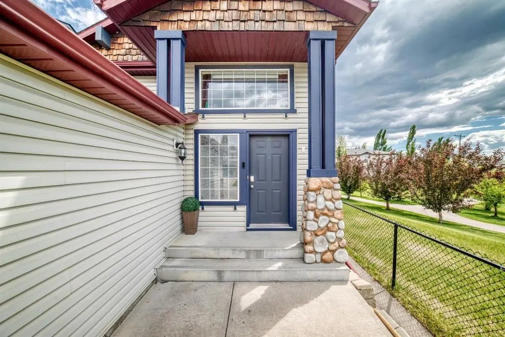 91 Panamount Gardens NW