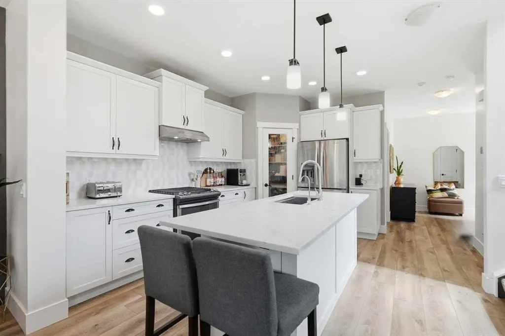 245 Cimarron Vista Way