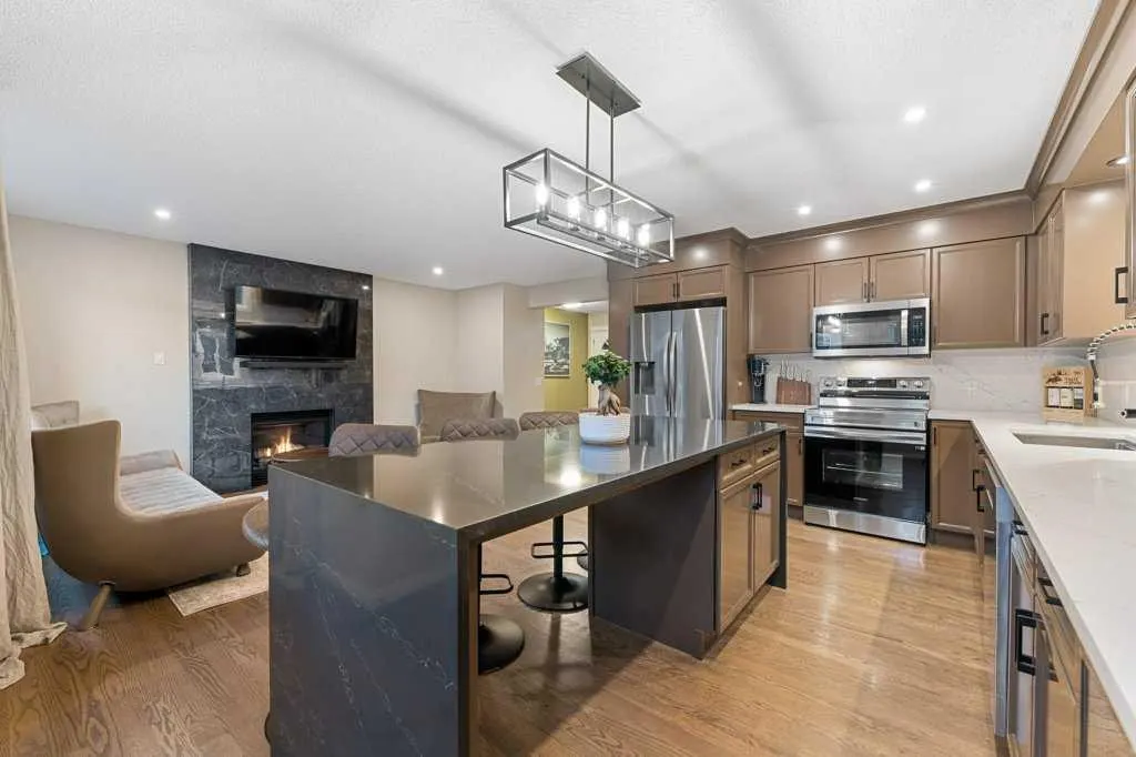 173 Bridleridge View SW