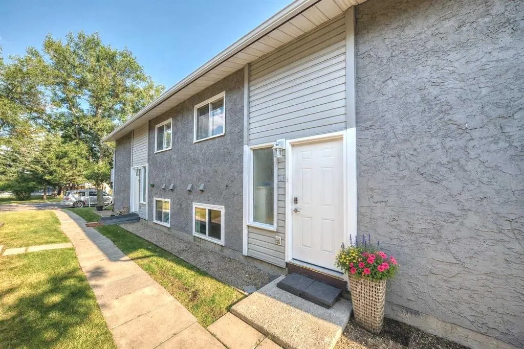 109 Stanley Avenue #C