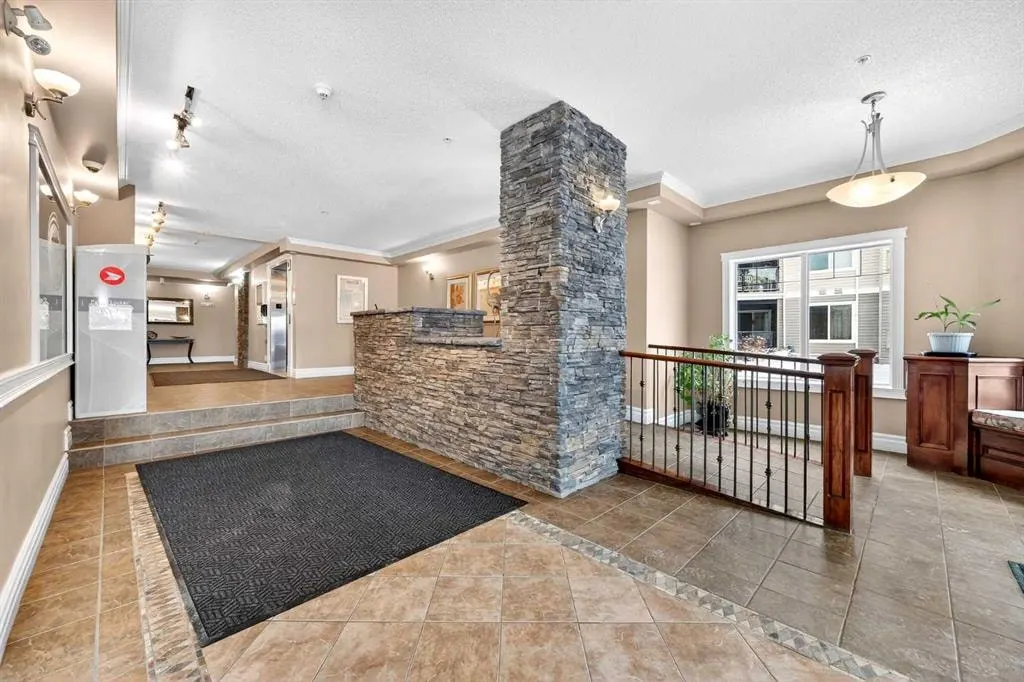 369 Rocky Vista Park NW #332