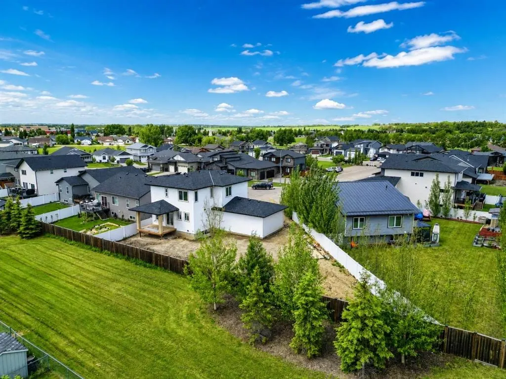 14 Napoleon Meadows Way